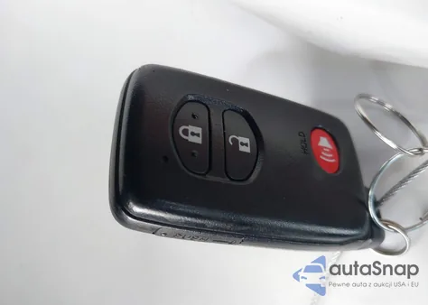 2011 Toyota Prius Three z USA, uszkodzony, nr VIN JTDKN3DUXB0312936